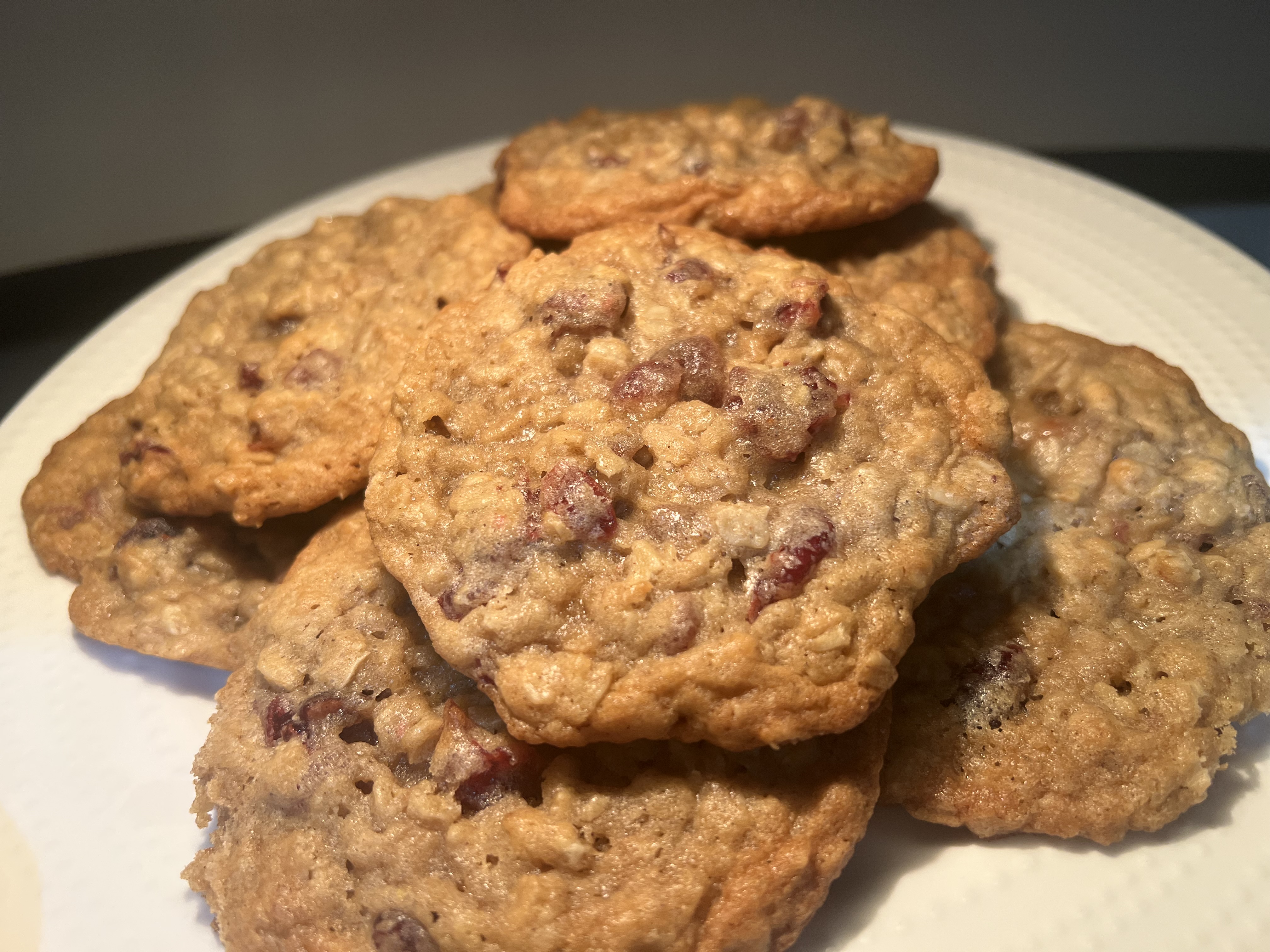Soft Bakery-Style Cranberry Oatmeal Cookies